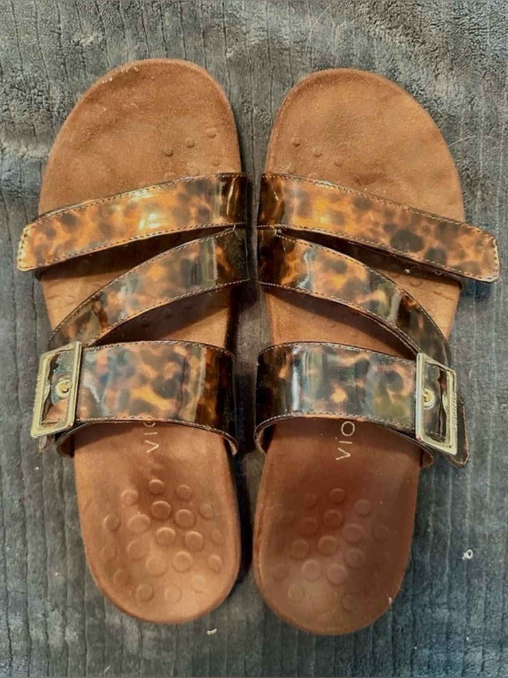 Vionic Brown Tortoiseshell Sandals